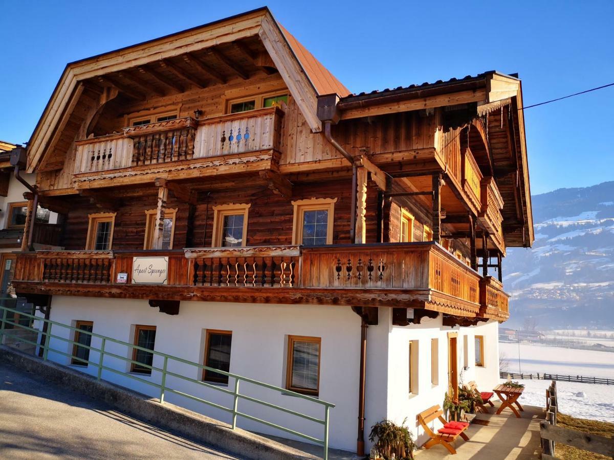 Apart Sprenger Fuegen Im Zillertal Exterior photo