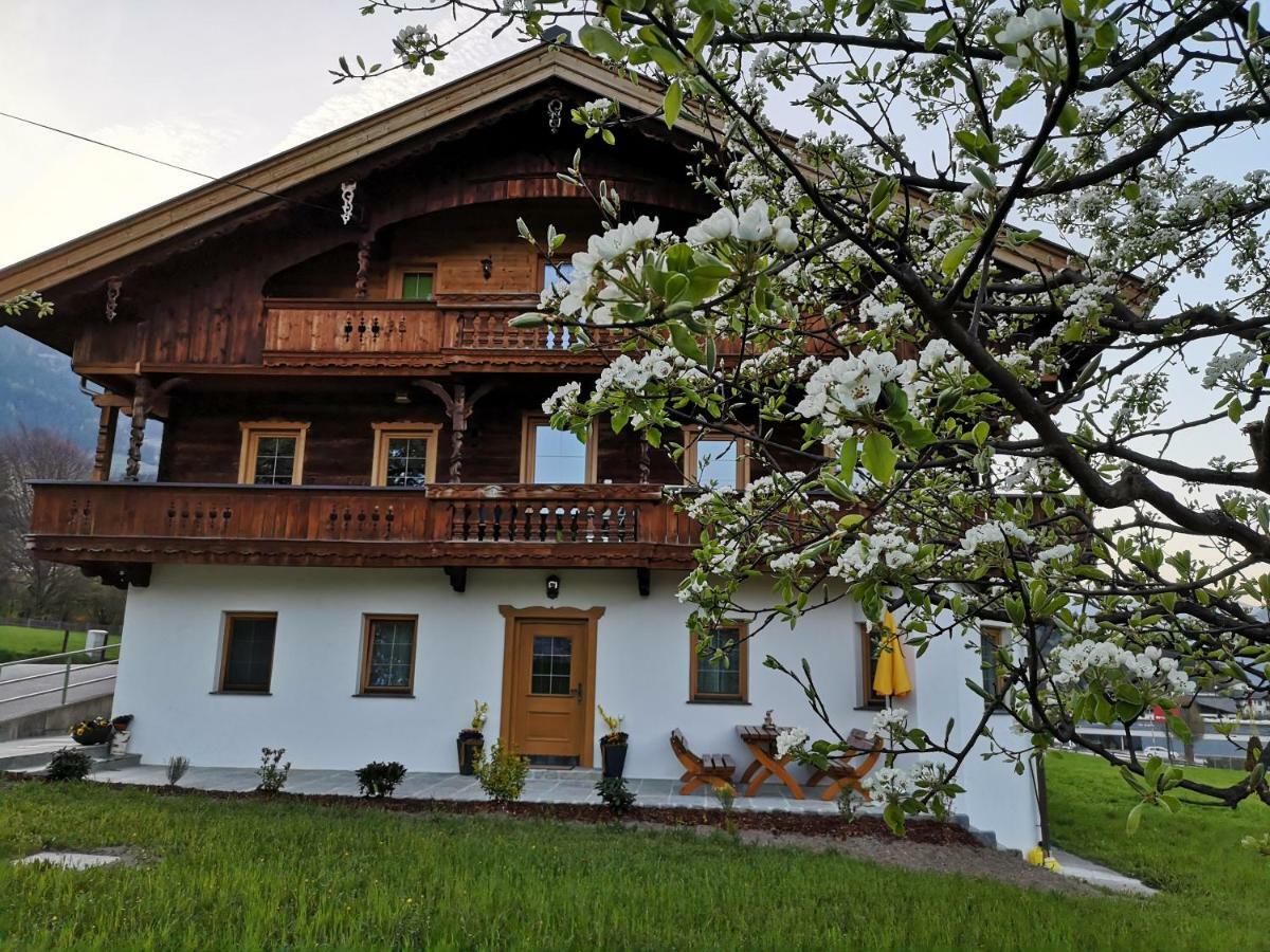 Apart Sprenger Fuegen Im Zillertal Exterior photo